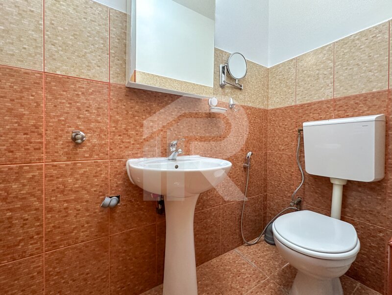 Obor, comision 0, duplex, curte proprie, spatiu firma/locuinta.